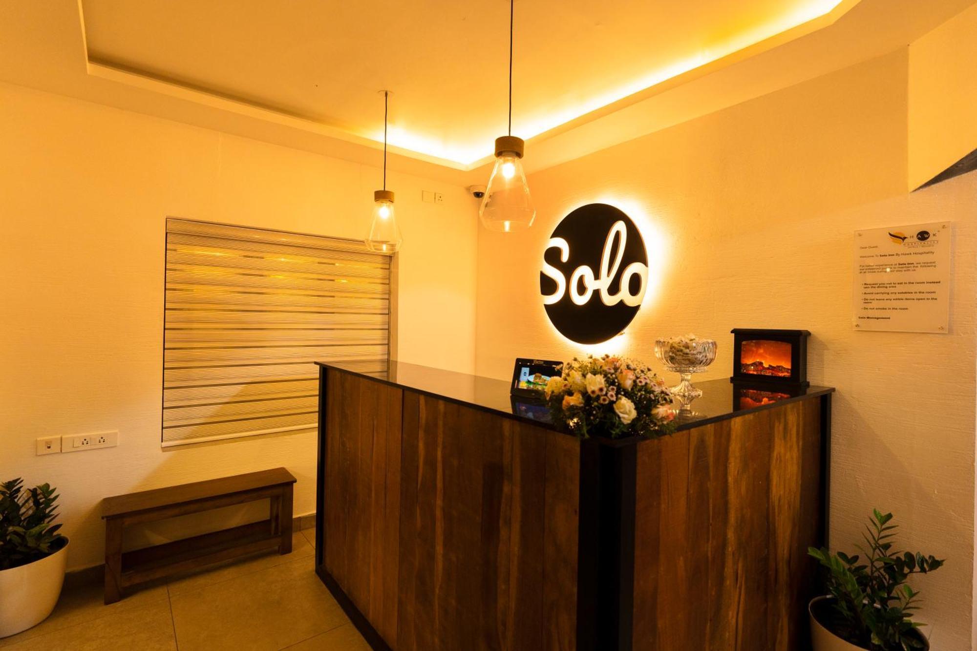 Solo Inn By Hawk Hospitality Kochi Esterno foto